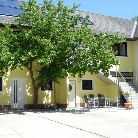 Peterseil'S Radl Zimmer Mauthausen Dış mekan fotoğraf